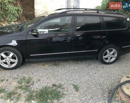 Черный Фольксваген Пассат, объемом двигателя 1.39 л и пробегом 193 тыс. км за 6600 $, фото 5 на Automoto.ua