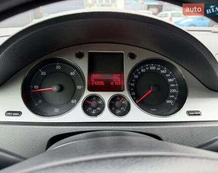 Чорний Фольксваген Пассат, об'ємом двигуна 1.97 л та пробігом 370 тис. км за 4600 $, фото 53 на Automoto.ua