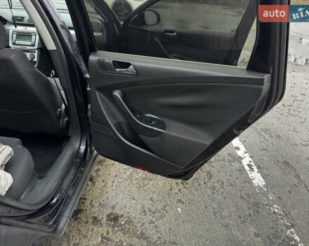 Чорний Фольксваген Пассат, об'ємом двигуна 1.97 л та пробігом 340 тис. км за 6000 $, фото 30 на Automoto.ua