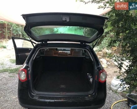 Черный Фольксваген Пассат, объемом двигателя 1.39 л и пробегом 193 тыс. км за 6600 $, фото 4 на Automoto.ua