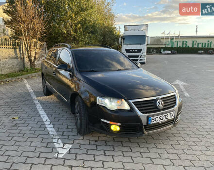 Черный Фольксваген Пассат, объемом двигателя 1.97 л и пробегом 415 тыс. км за 6500 $, фото 5 на Automoto.ua