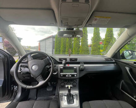 Черный Фольксваген Пассат, объемом двигателя 2 л и пробегом 330 тыс. км за 6600 $, фото 6 на Automoto.ua