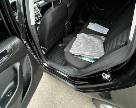 Черный Фольксваген Пассат, объемом двигателя 1.97 л и пробегом 306 тыс. км за 7000 $, фото 13 на Automoto.ua