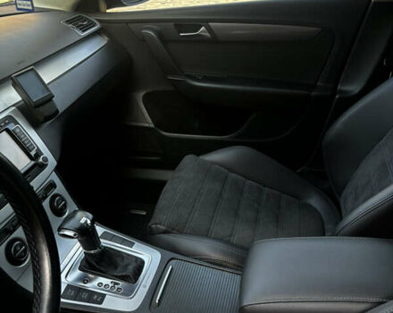 Чорний Фольксваген Пассат, об'ємом двигуна 1.97 л та пробігом 375 тис. км за 7300 $, фото 18 на Automoto.ua