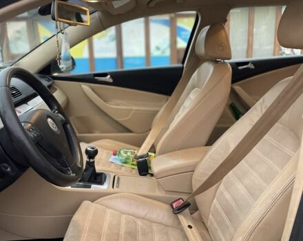 Чорний Фольксваген Пассат, об'ємом двигуна 2 л та пробігом 340 тис. км за 2700 $, фото 2 на Automoto.ua