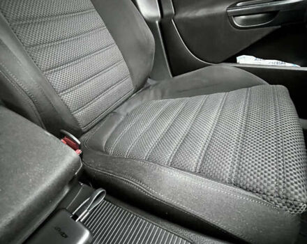 Черный Фольксваген Пассат, объемом двигателя 1.97 л и пробегом 306 тыс. км за 7000 $, фото 8 на Automoto.ua