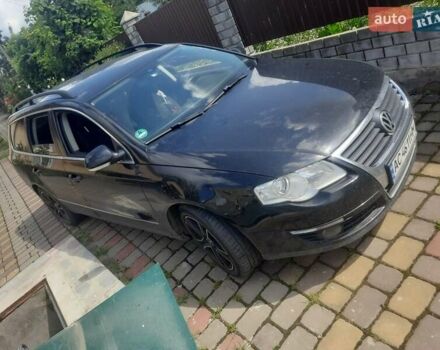 Черный Фольксваген Пассат, объемом двигателя 2 л и пробегом 299 тыс. км за 7000 $, фото 5 на Automoto.ua