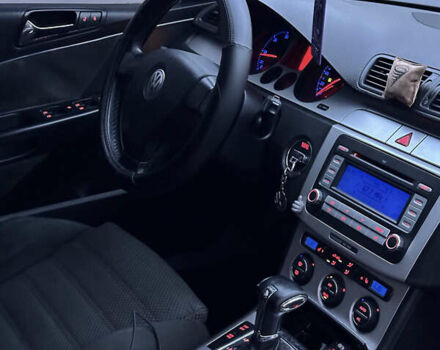 Черный Фольксваген Пассат, объемом двигателя 1.97 л и пробегом 300 тыс. км за 5800 $, фото 5 на Automoto.ua