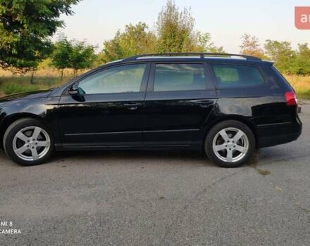 Чорний Фольксваген Пассат, об'ємом двигуна 1.6 л та пробігом 220 тис. км за 6399 $, фото 11 на Automoto.ua