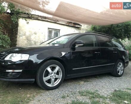 Черный Фольксваген Пассат, объемом двигателя 1.39 л и пробегом 193 тыс. км за 6600 $, фото 1 на Automoto.ua
