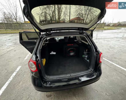 Чорний Фольксваген Пассат, об'ємом двигуна 1.97 л та пробігом 340 тис. км за 6000 $, фото 22 на Automoto.ua