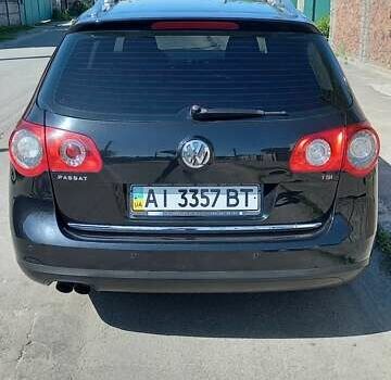Черный Фольксваген Пассат, объемом двигателя 1.8 л и пробегом 148 тыс. км за 9000 $, фото 4 на Automoto.ua