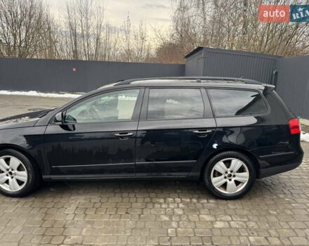 Черный Фольксваген Пассат, объемом двигателя 1.97 л и пробегом 245 тыс. км за 6200 $, фото 10 на Automoto.ua