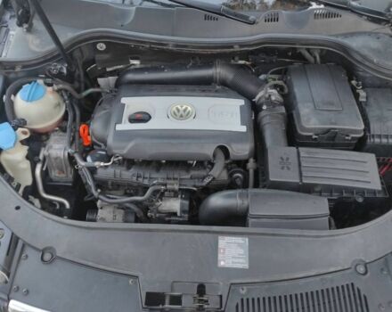 Чорний Фольксваген Пассат, об'ємом двигуна 0 л та пробігом 208 тис. км за 5000 $, фото 5 на Automoto.ua