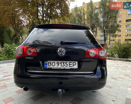 Черный Фольксваген Пассат, объемом двигателя 1.6 л и пробегом 326 тыс. км за 5499 $, фото 5 на Automoto.ua