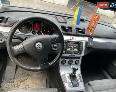 Черный Фольксваген Пассат, объемом двигателя 1.97 л и пробегом 300 тыс. км за 6350 $, фото 5 на Automoto.ua