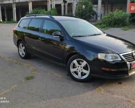 Чорний Фольксваген Пассат, об'ємом двигуна 1.6 л та пробігом 220 тис. км за 6399 $, фото 9 на Automoto.ua