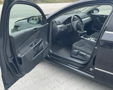 Черный Фольксваген Пассат, объемом двигателя 2 л и пробегом 2 тыс. км за 8500 $, фото 4 на Automoto.ua