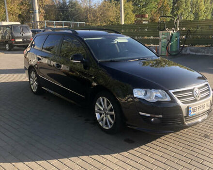 Чорний Фольксваген Пассат, об'ємом двигуна 2 л та пробігом 270 тис. км за 8200 $, фото 11 на Automoto.ua