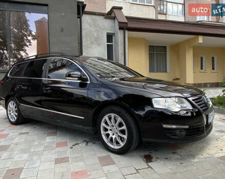 Черный Фольксваген Пассат, объемом двигателя 1.6 л и пробегом 326 тыс. км за 5499 $, фото 8 на Automoto.ua