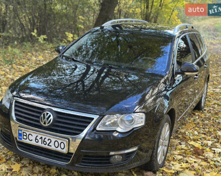 Черный Фольксваген Пассат, объемом двигателя 1.97 л и пробегом 280 тыс. км за 7400 $, фото 2 на Automoto.ua