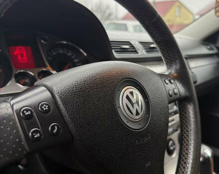 Чорний Фольксваген Пассат, об'ємом двигуна 2 л та пробігом 370 тис. км за 8100 $, фото 23 на Automoto.ua