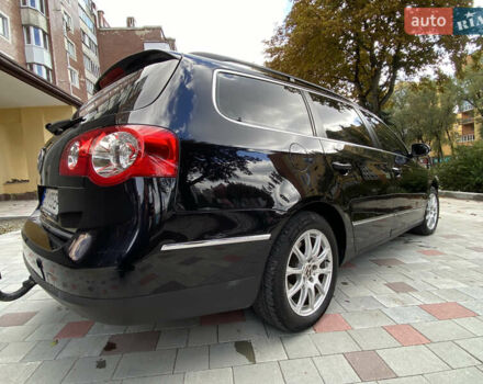 Черный Фольксваген Пассат, объемом двигателя 1.6 л и пробегом 326 тыс. км за 5499 $, фото 7 на Automoto.ua