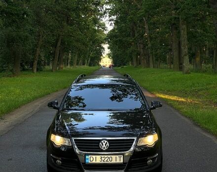 Черный Фольксваген Пассат, объемом двигателя 1.8 л и пробегом 252 тыс. км за 6400 $, фото 2 на Automoto.ua