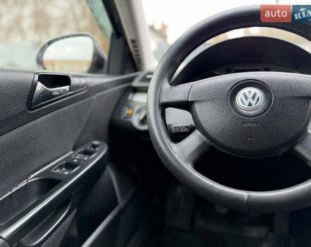 Чорний Фольксваген Пассат, об'ємом двигуна 1.97 л та пробігом 370 тис. км за 4600 $, фото 45 на Automoto.ua