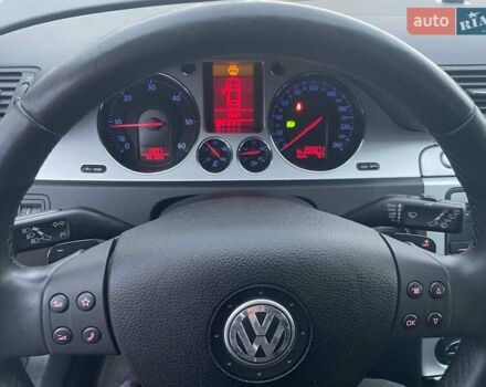 Черный Фольксваген Пассат, объемом двигателя 1.97 л и пробегом 206 тыс. км за 8500 $, фото 14 на Automoto.ua