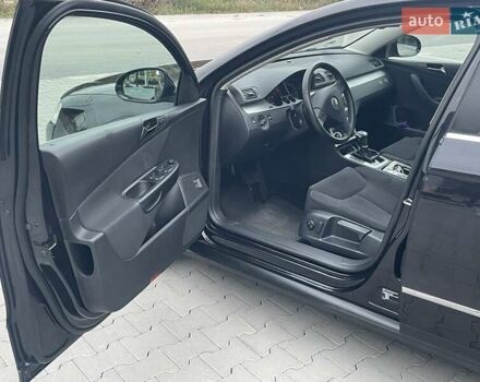 Черный Фольксваген Пассат, объемом двигателя 1.97 л и пробегом 206 тыс. км за 8500 $, фото 8 на Automoto.ua