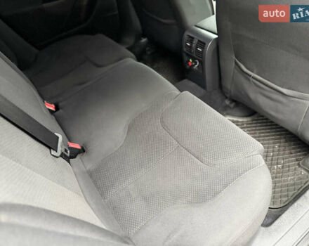 Черный Фольксваген Пассат, объемом двигателя 1.97 л и пробегом 370 тыс. км за 4700 $, фото 60 на Automoto.ua