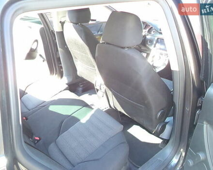 Чорний Фольксваген Пассат, об'ємом двигуна 1.9 л та пробігом 242 тис. км за 7500 $, фото 6 на Automoto.ua