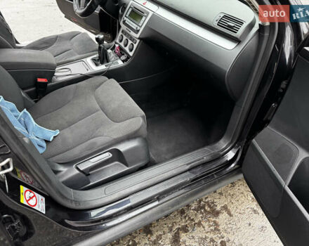 Чорний Фольксваген Пассат, об'ємом двигуна 1.97 л та пробігом 340 тис. км за 6000 $, фото 34 на Automoto.ua