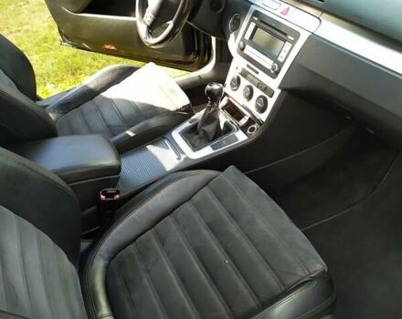 Черный Фольксваген Пассат, объемом двигателя 1.8 л и пробегом 179 тыс. км за 6400 $, фото 11 на Automoto.ua