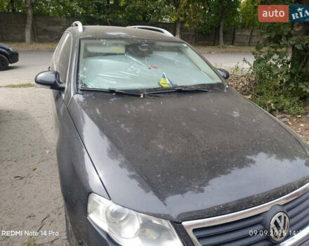 Черный Фольксваген Пассат, объемом двигателя 2 л и пробегом 267 тыс. км за 6700 $, фото 3 на Automoto.ua