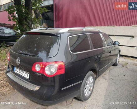 Черный Фольксваген Пассат, объемом двигателя 2 л и пробегом 267 тыс. км за 6700 $, фото 2 на Automoto.ua