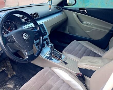 Чорний Фольксваген Пассат, об'ємом двигуна 2 л та пробігом 237 тис. км за 8200 $, фото 6 на Automoto.ua