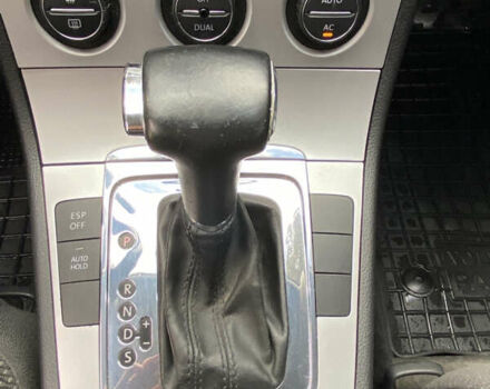 Черный Фольксваген Пассат, объемом двигателя 1.6 л и пробегом 326 тыс. км за 5499 $, фото 13 на Automoto.ua