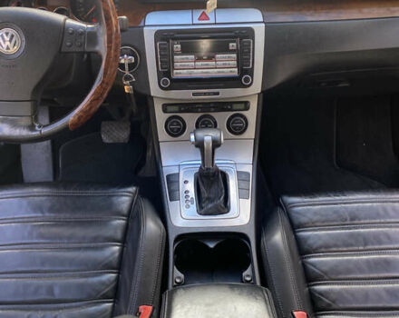 Чорний Фольксваген Пассат, об'ємом двигуна 2 л та пробігом 370 тис. км за 7200 $, фото 8 на Automoto.ua