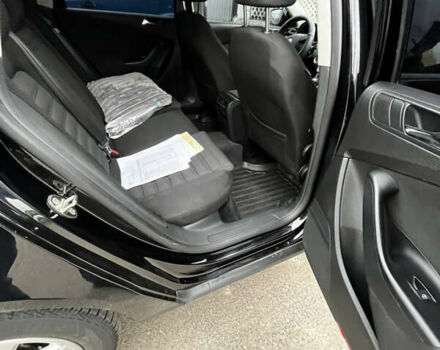 Черный Фольксваген Пассат, объемом двигателя 1.97 л и пробегом 306 тыс. км за 7000 $, фото 6 на Automoto.ua