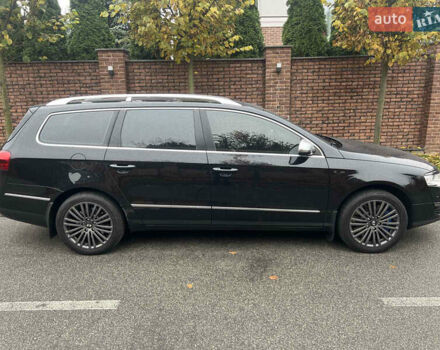 Черный Фольксваген Пассат, объемом двигателя 3.19 л и пробегом 271 тыс. км за 12000 $, фото 3 на Automoto.ua