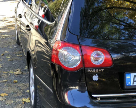 Черный Фольксваген Пассат, объемом двигателя 1.97 л и пробегом 548 тыс. км за 5000 $, фото 5 на Automoto.ua