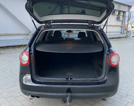 Черный Фольксваген Пассат, объемом двигателя 1.97 л и пробегом 311 тыс. км за 5899 $, фото 10 на Automoto.ua