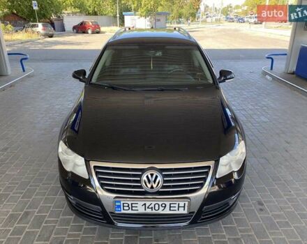 Черный Фольксваген Пассат, объемом двигателя 1.97 л и пробегом 256 тыс. км за 7000 $, фото 3 на Automoto.ua