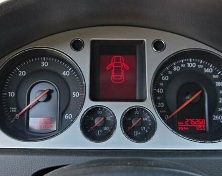 Черный Фольксваген Пассат, объемом двигателя 1.97 л и пробегом 275 тыс. км за 7500 $, фото 14 на Automoto.ua