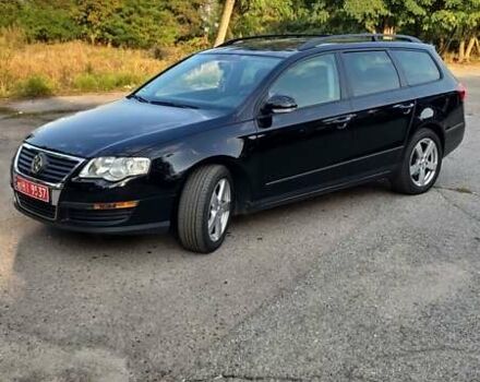 Чорний Фольксваген Пассат, об'ємом двигуна 1.6 л та пробігом 220 тис. км за 6399 $, фото 8 на Automoto.ua