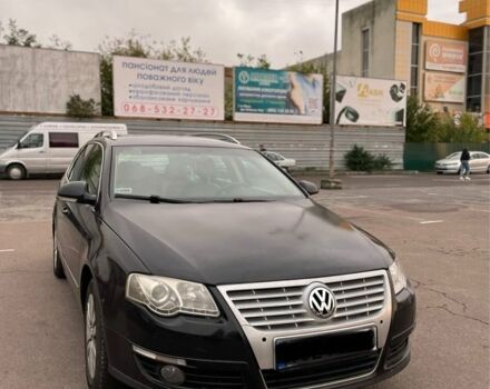 Чорний Фольксваген Пассат, об'ємом двигуна 2 л та пробігом 340 тис. км за 2700 $, фото 1 на Automoto.ua