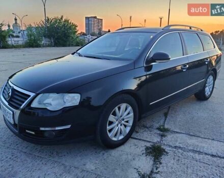 Черный Фольксваген Пассат, объемом двигателя 1.97 л и пробегом 244 тыс. км за 7500 $, фото 9 на Automoto.ua