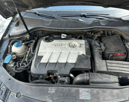 Чорний Фольксваген Пассат, об'ємом двигуна 1.97 л та пробігом 375 тис. км за 7300 $, фото 11 на Automoto.ua